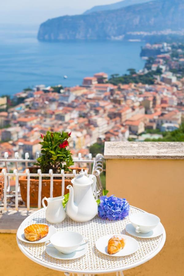 Ada Holiday home Sorrento